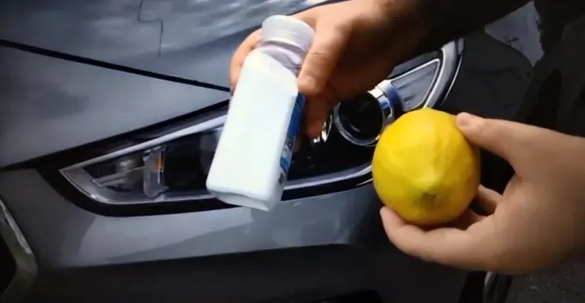 coche naranja bicarbonato