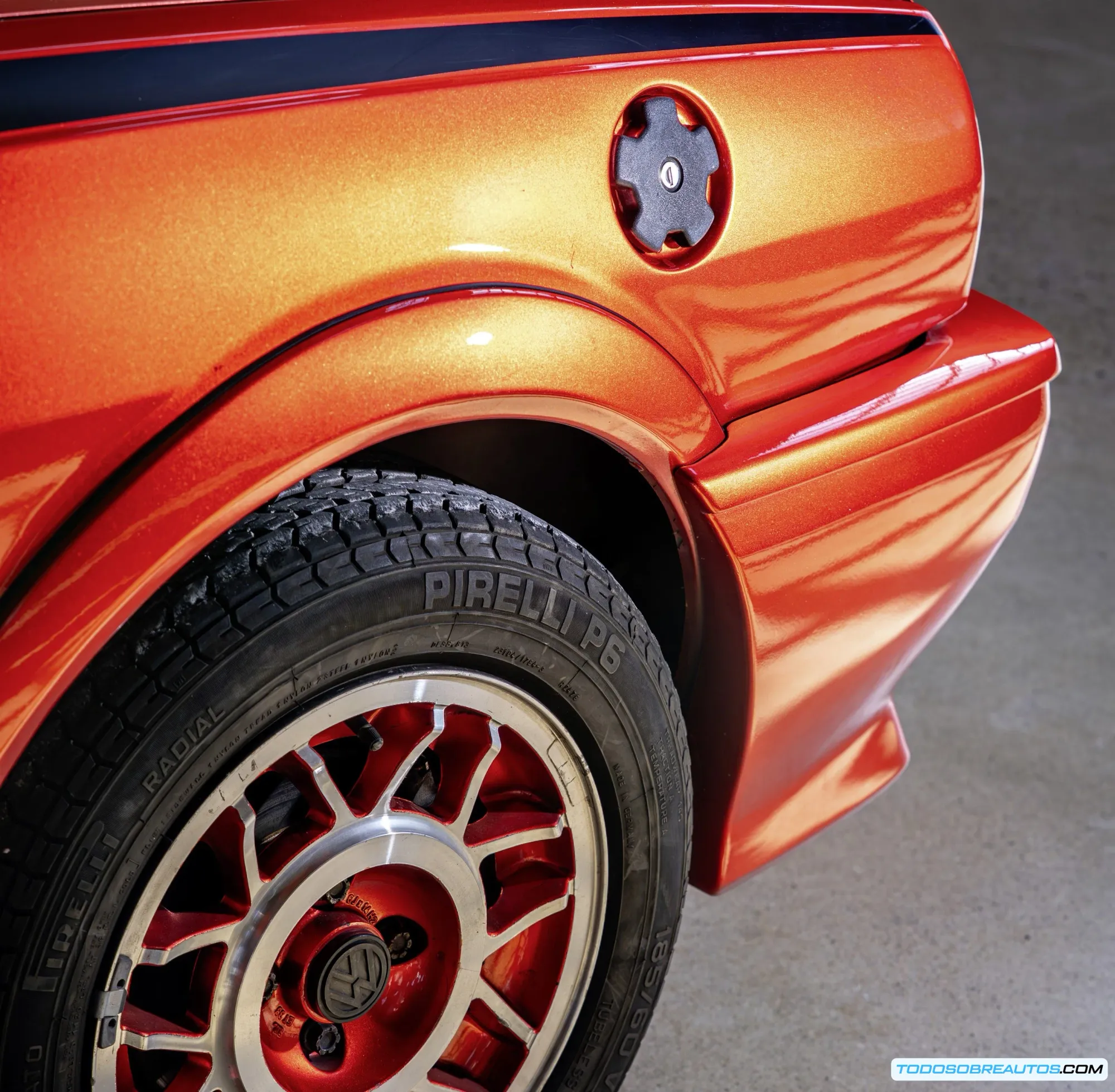 Detalle del motor bóxer trasero del Volkswagen Polo Sprint.