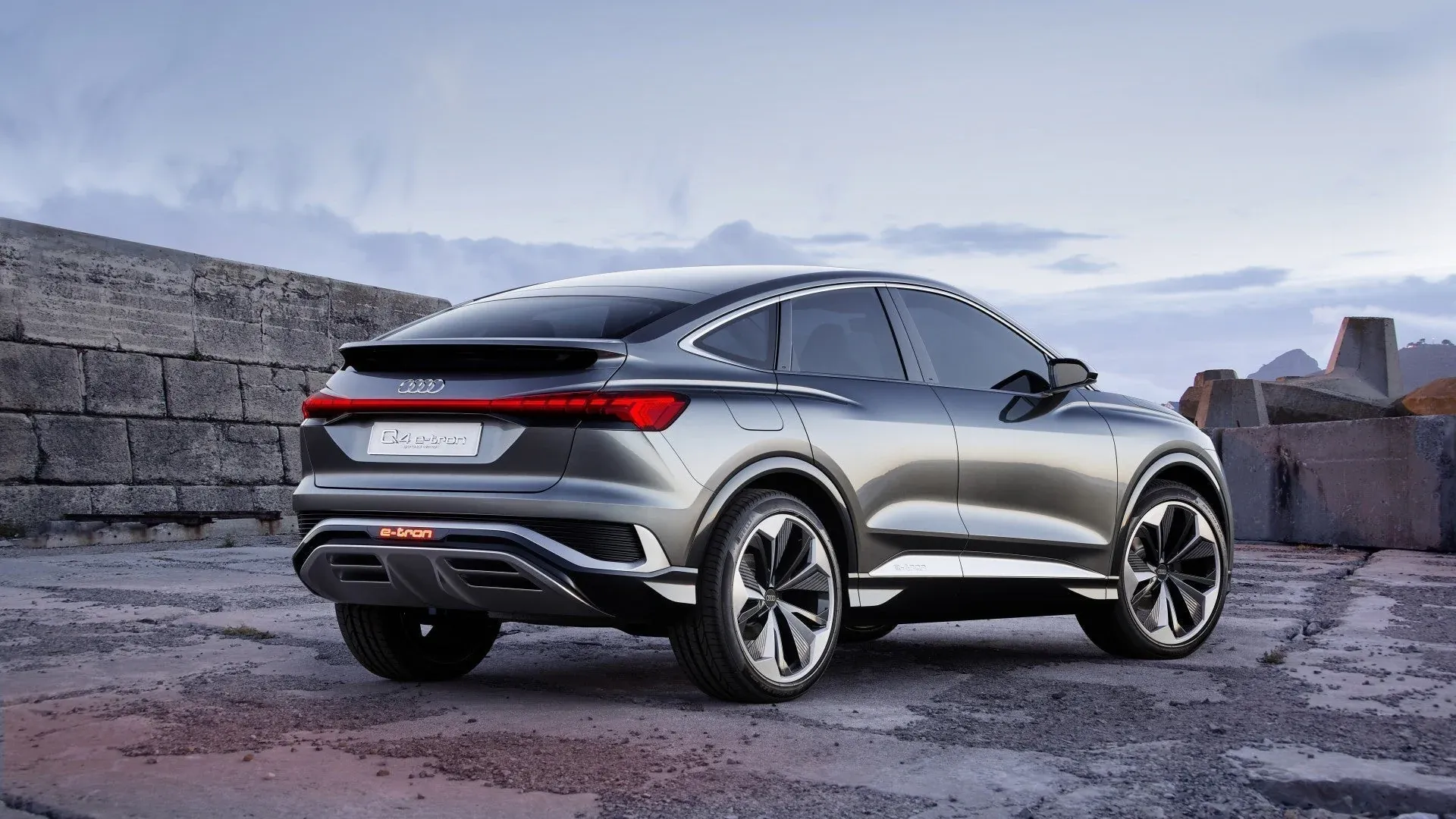 Audi Q4 E-Tron Sportback Ladekabel