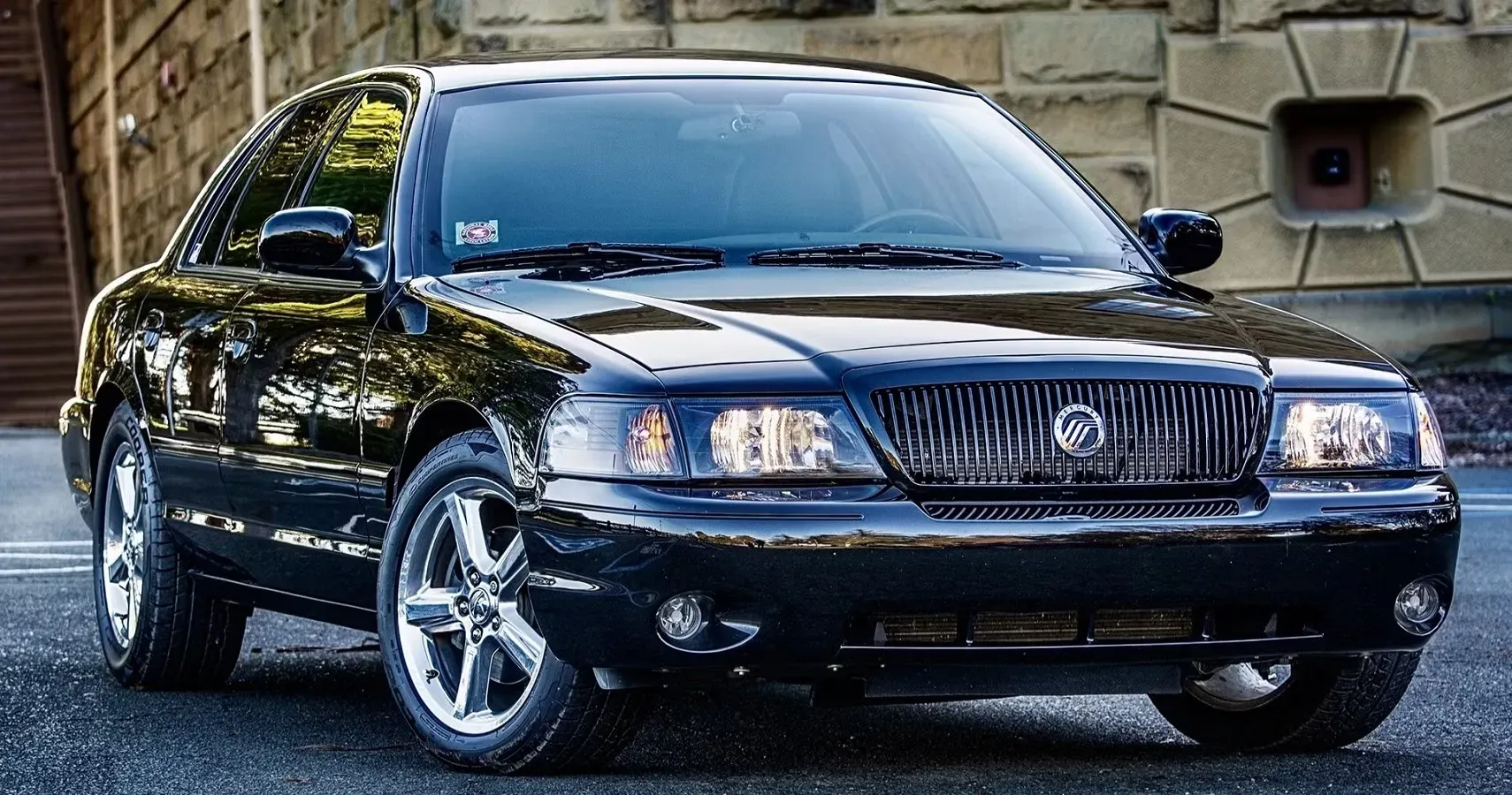 Mercury Marauder Vehículo Negro