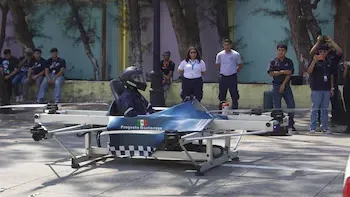primer auto volador creado por estudiantes Mexicanos