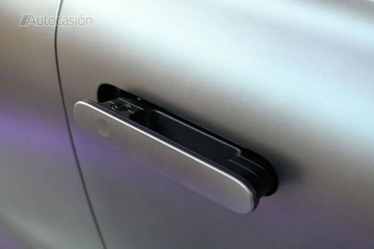 Manillas retráctiles en coches eléctricos: ¿Veto de China por seguridad?