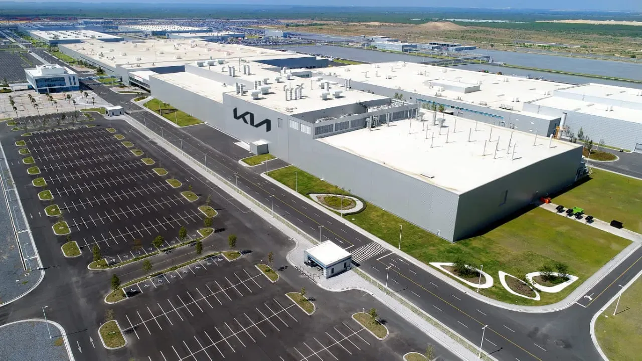 Así es la planta de KIA en Pesquería, la primera producción automotriz completa en Nuevo León