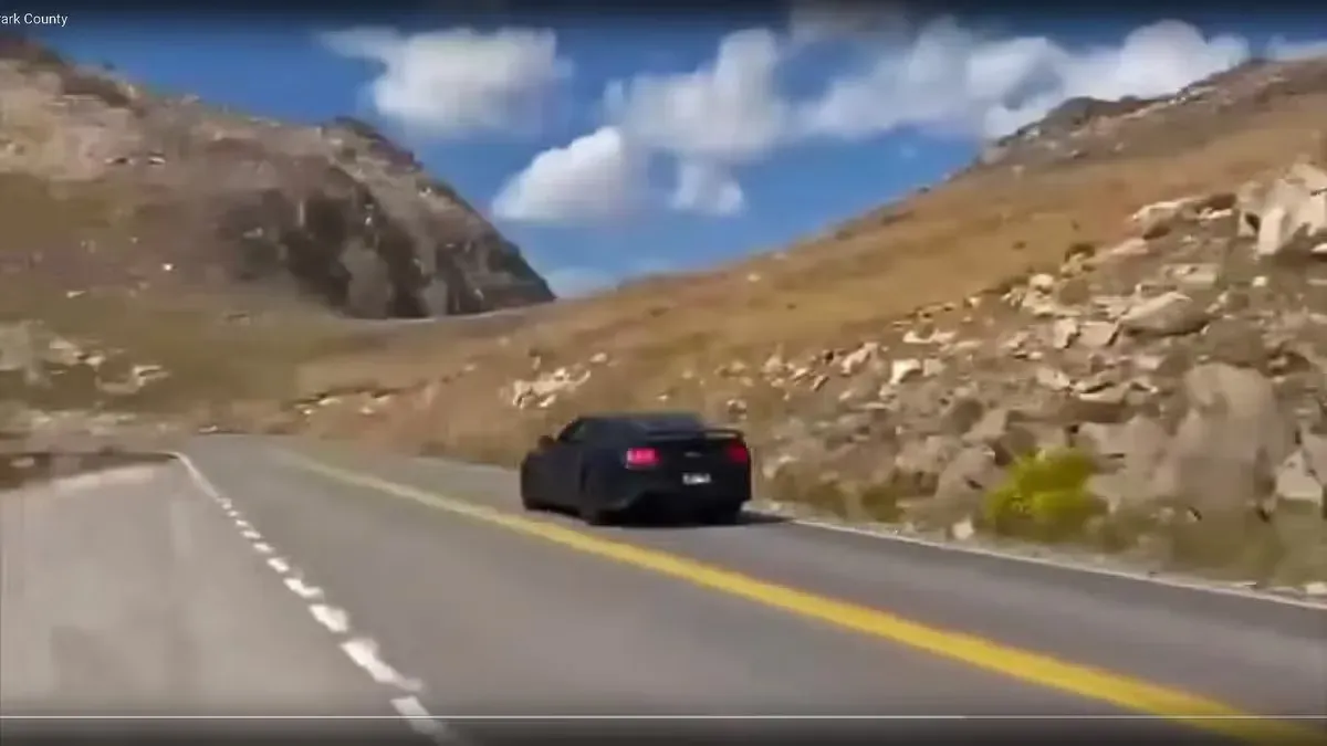 Ford Mustang crash video