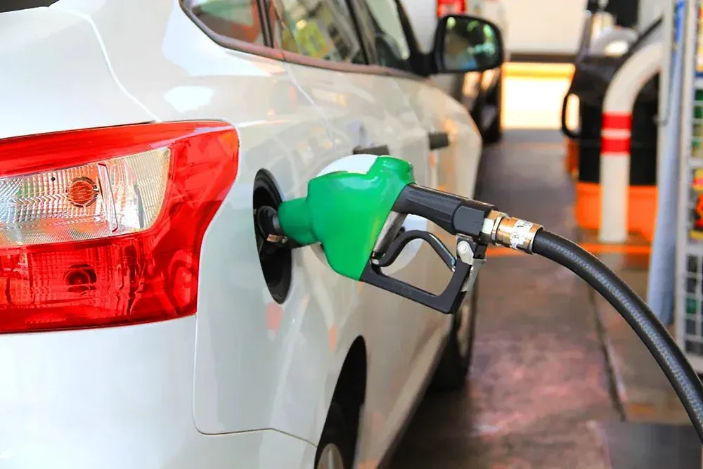 gasolina low cost daña el motor