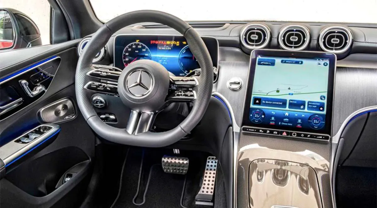 Mercedes-Benz vuelve a lo retro e incluye botones físicos en sus carros nuevos