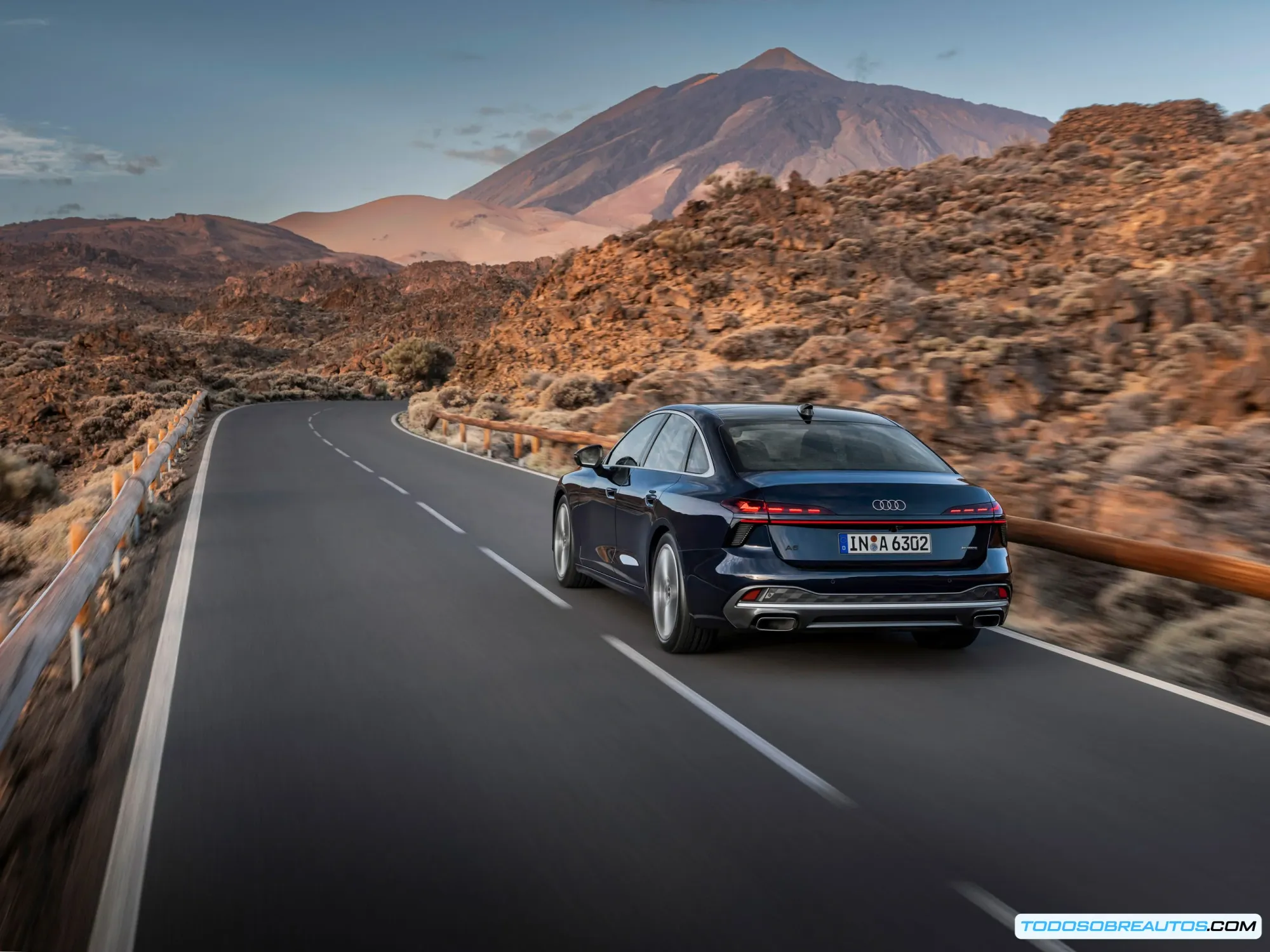 Audi A6 2026 en un entorno urbano