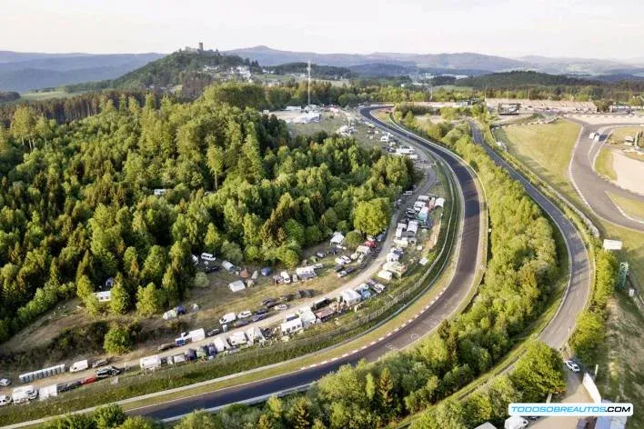 Niki Lauda accidentado en el Nürburgring