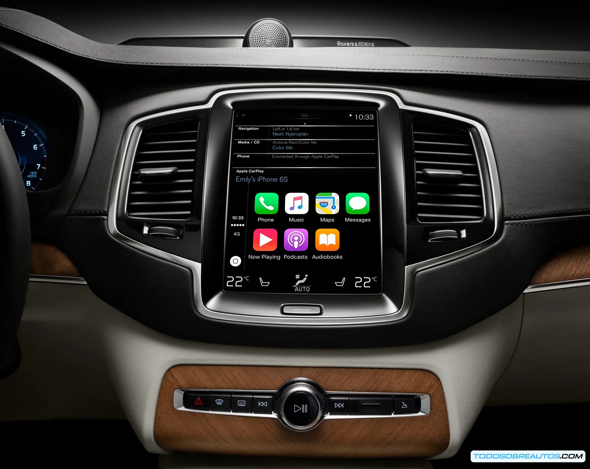 Detalle de un interior de lujo de un supercoche.