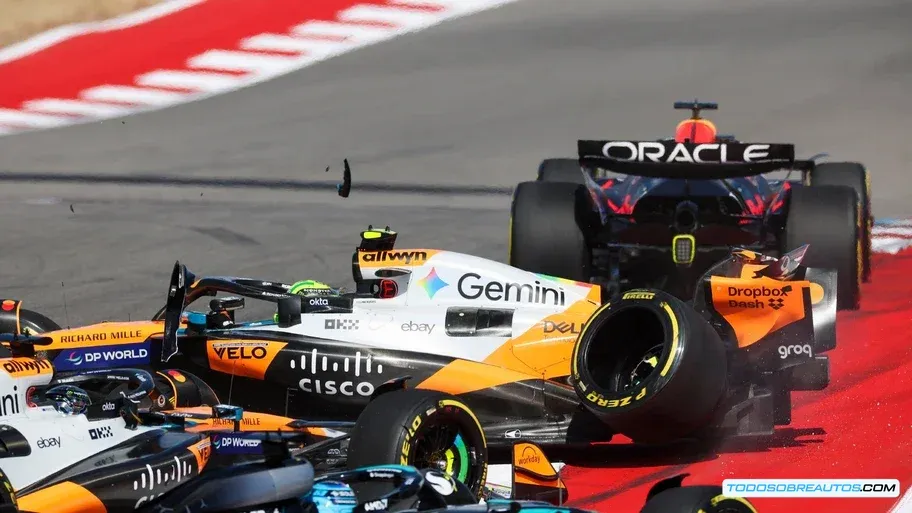 Imagen del incidente entre Piastri, Norris y Hulkenberg en la Curva 1 de Austin.