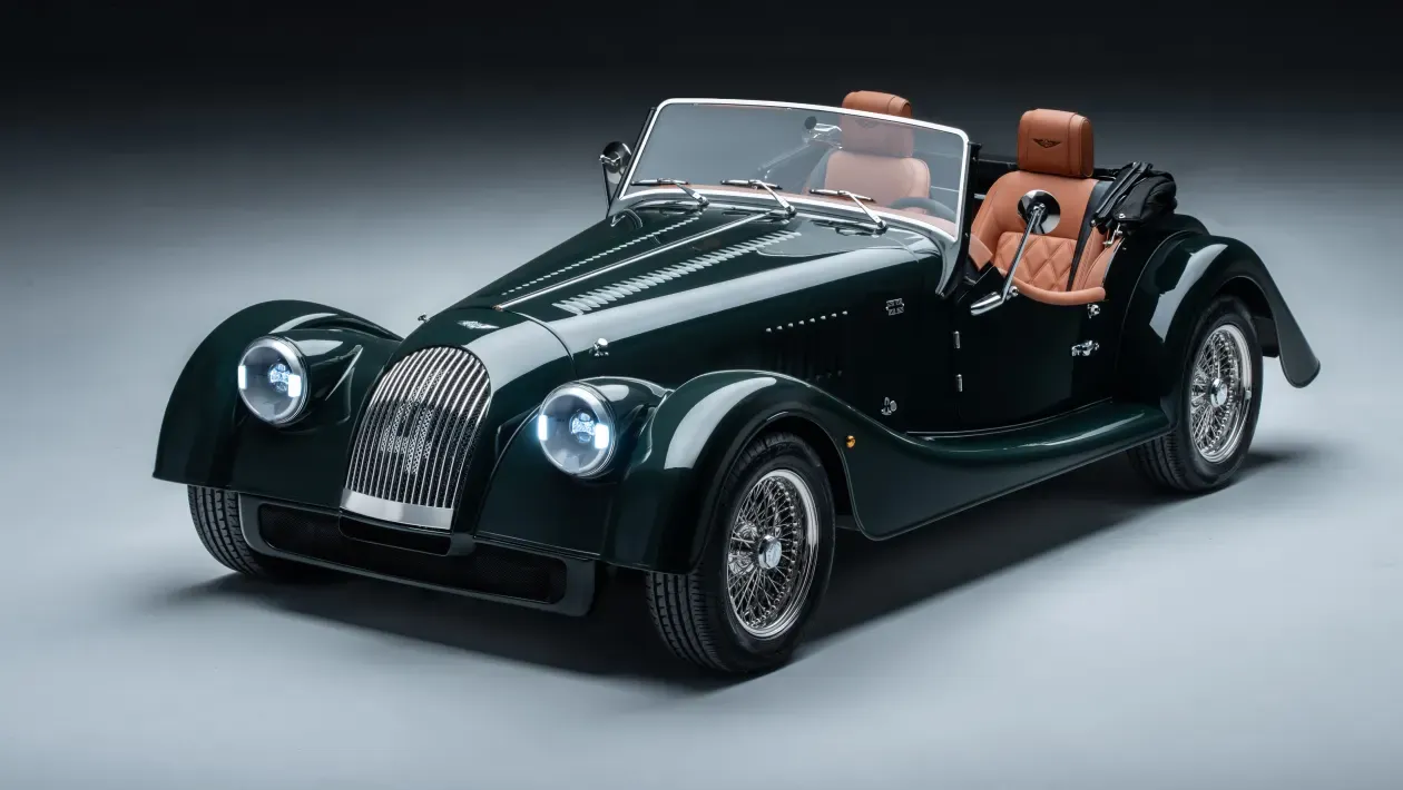 Morgan Plus Four 2025 vehículo negro