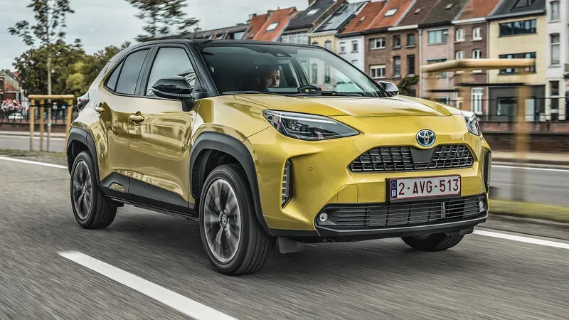 Toyota Yaris Cross Color Amarillo