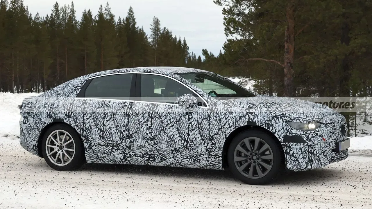 Mercedes-Benz Clase C EQ Technology