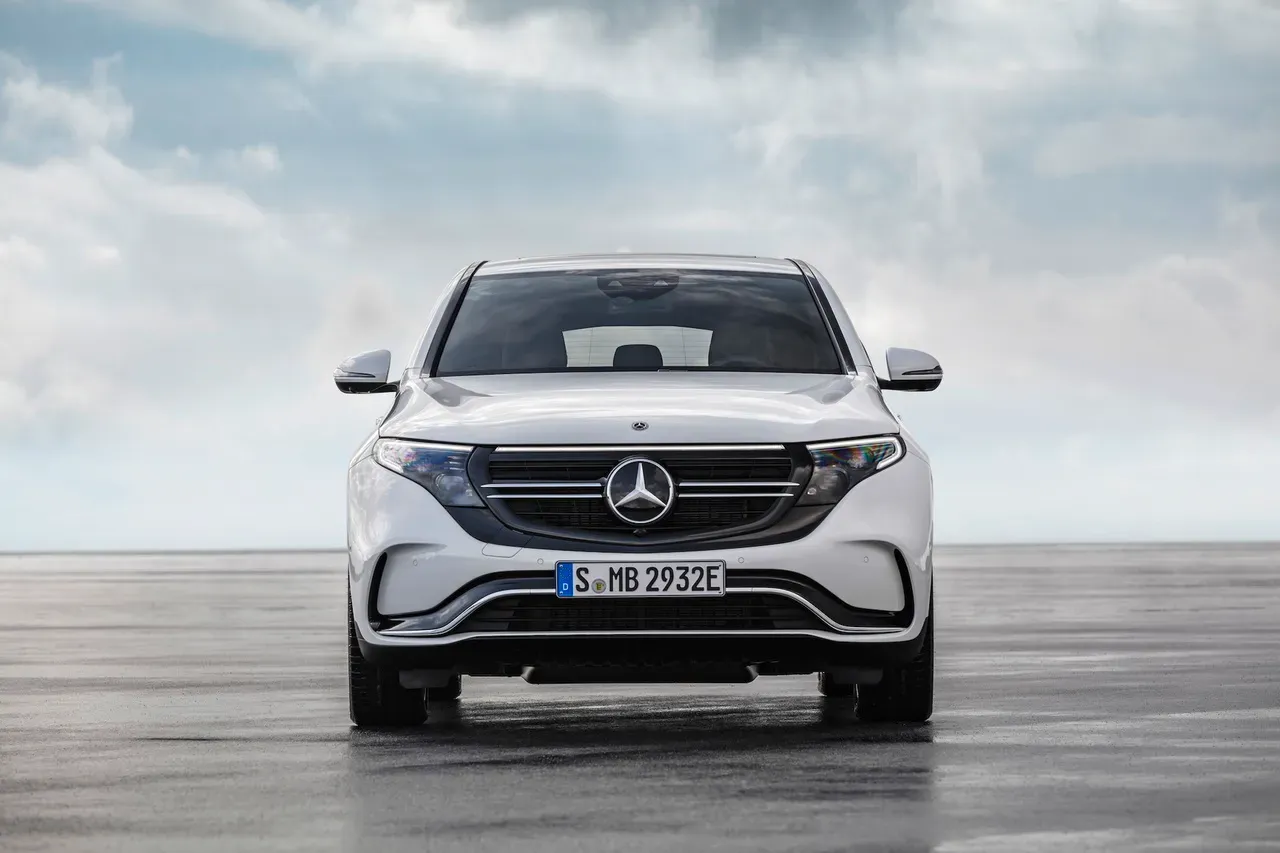 Mercedes EQC 2025 - Características, precios y versiones
