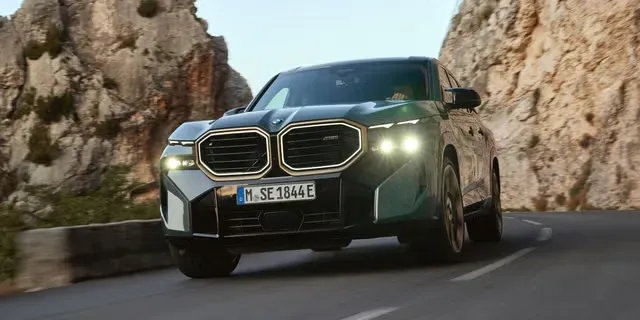 BMW XM: Características, precios y test de conducción