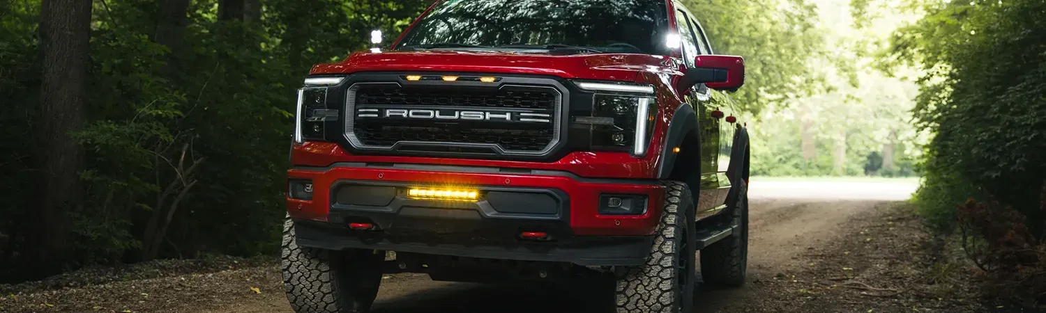 Roush RT6 Vehículo Rojo