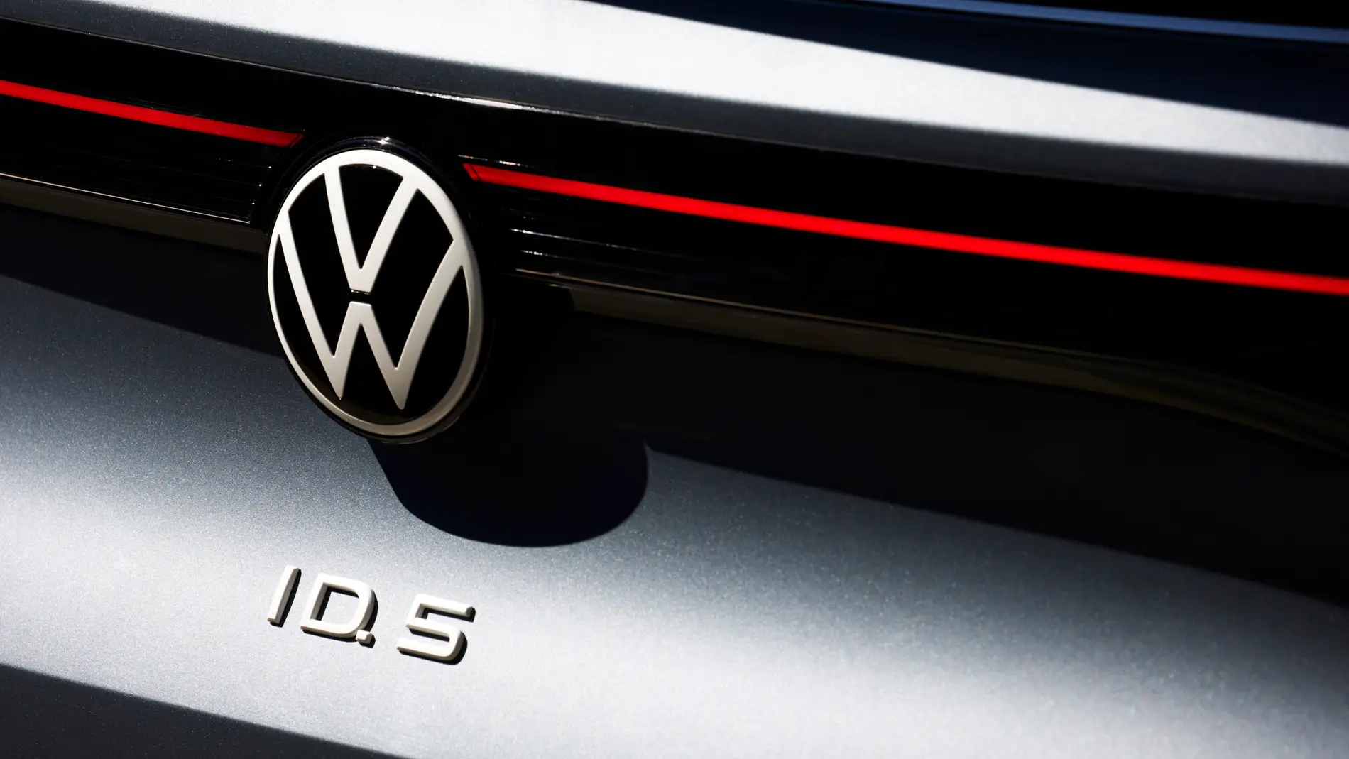 Volkswagen frena la producción de sus eléctricos... porque no se venden