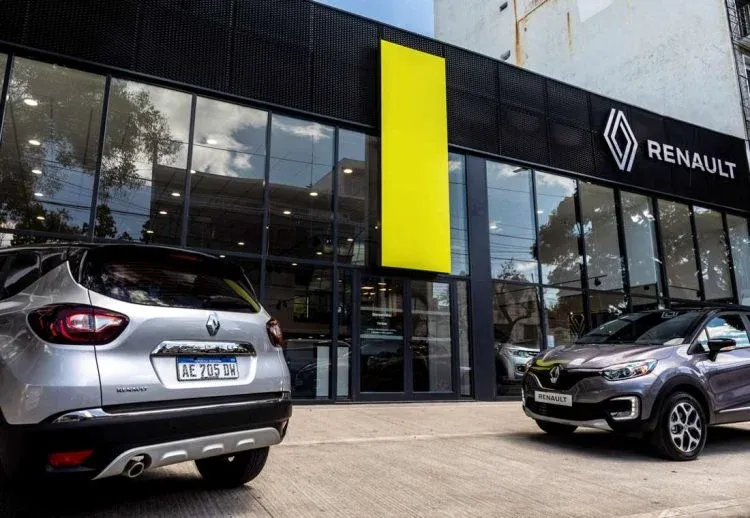 Renault inaugura nueva imagen en los concesionarios de América Latina