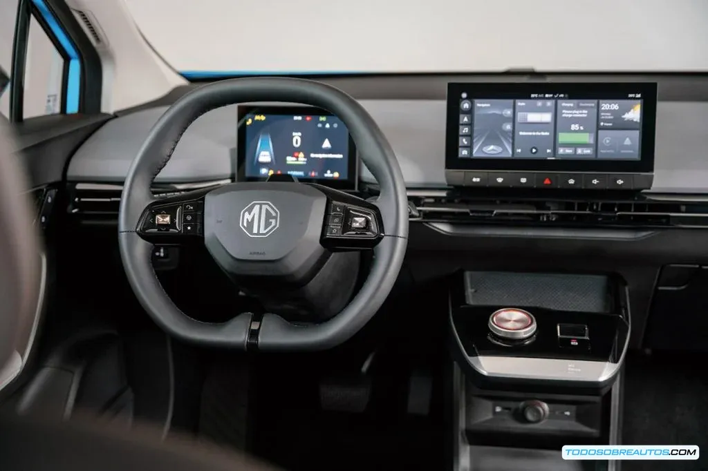 Panel de instrumentos digital del MG4 XPower.