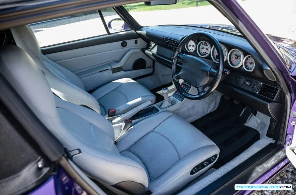 Detalle interior del Porsche 911 Turbo 993 Cabriolet Sonderwunsch