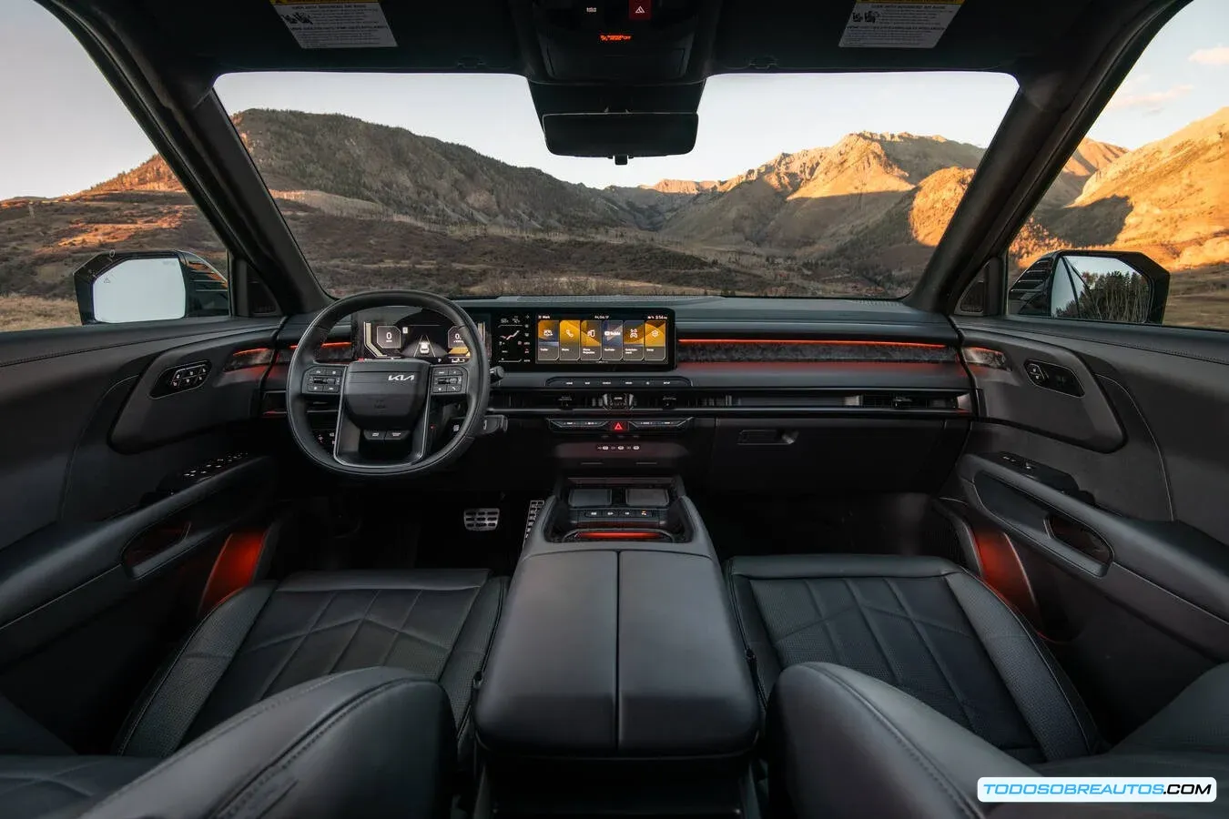 Kia Telluride Híbrida 2027 en un Auto Show