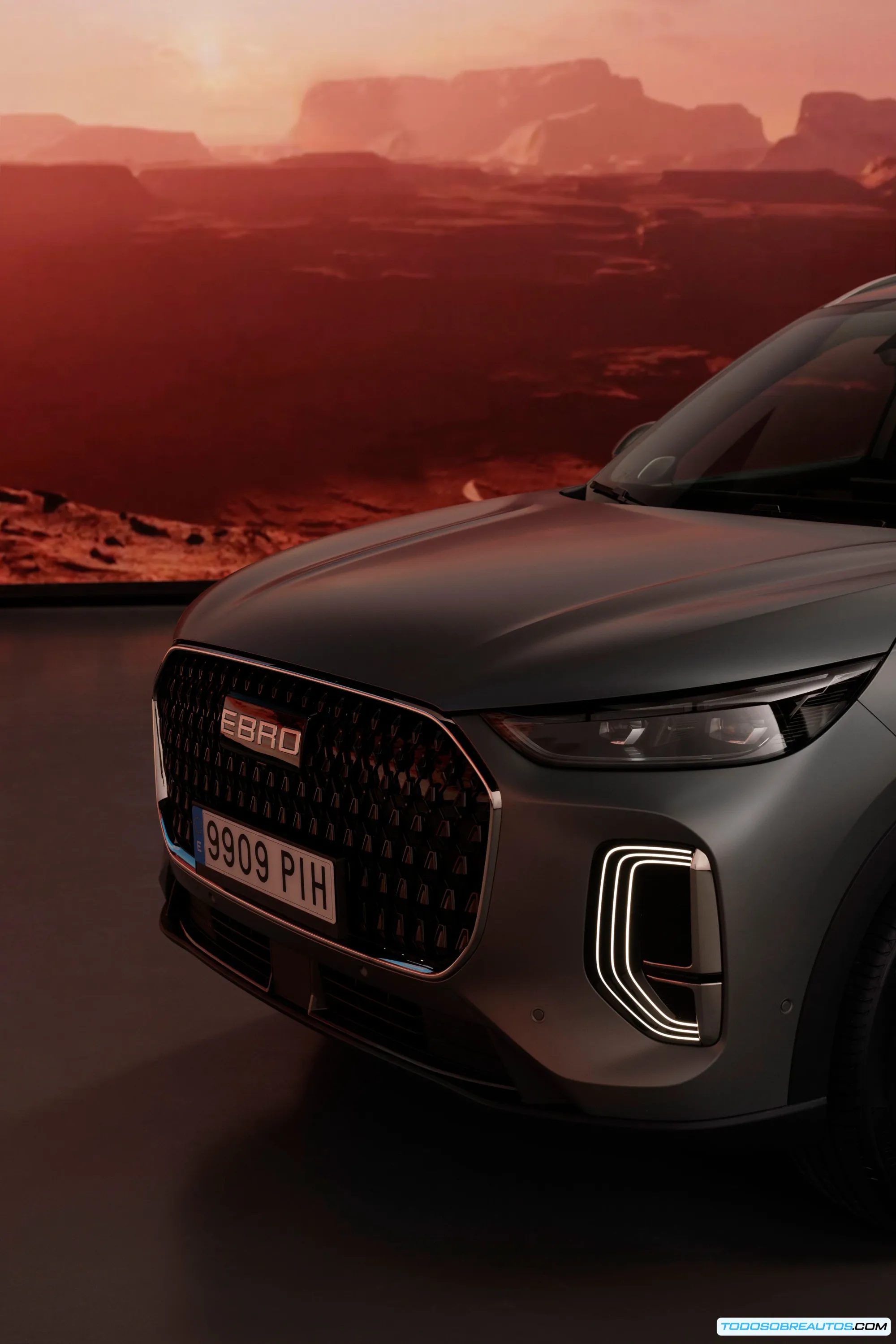 Ejemplo de vehículo híbrido enchufable con etiqueta Cero