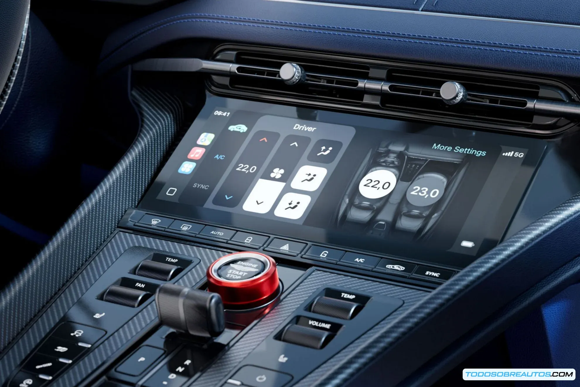 Vista detallada del motor V8 biturbo del Aston Martin DB12 S.