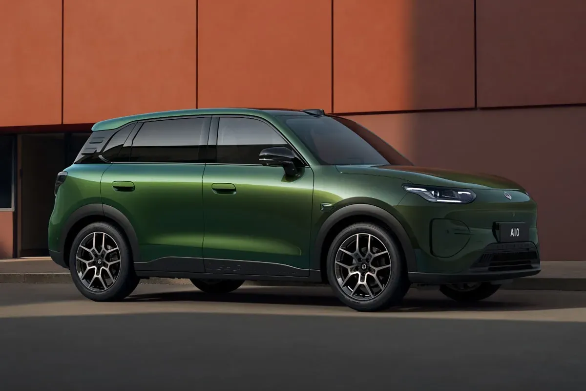 Leapmotor A10 debuts in China