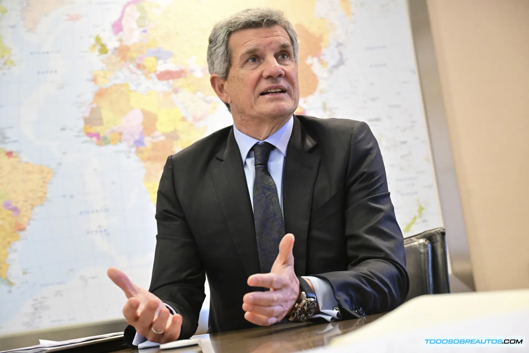 Análisis comparativo del Costo Total de Propiedad de un vehículo.