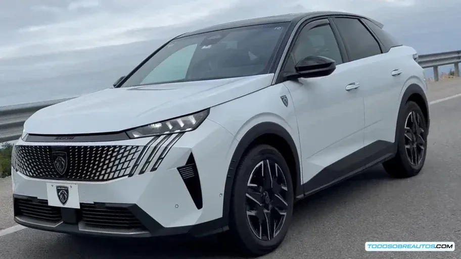 i-Cockpit panorámico de 21 pulgadas del Peugeot 3008 o 5008