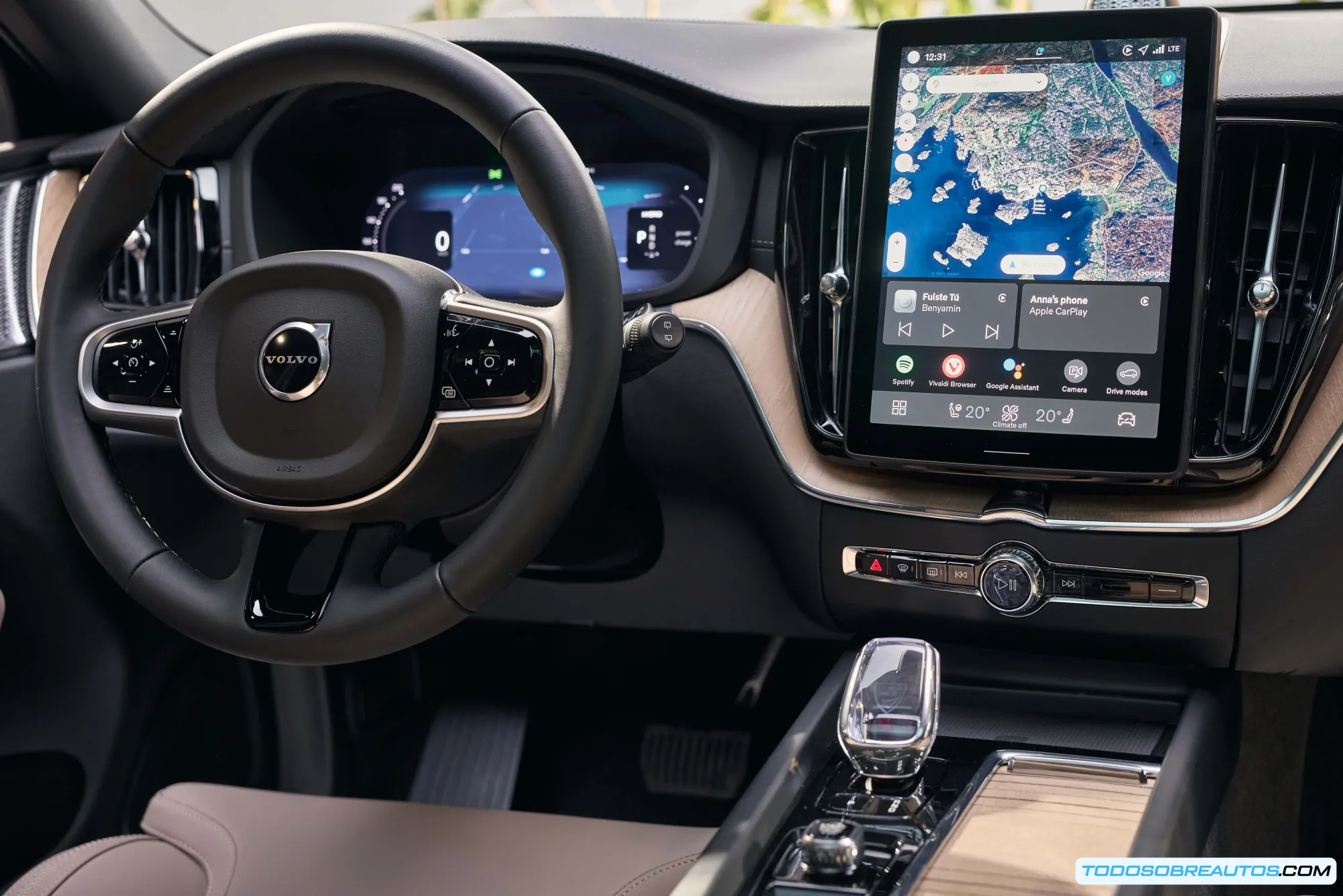 Interior del Volvo XC60 2026 mostrando el diseño escandinavo