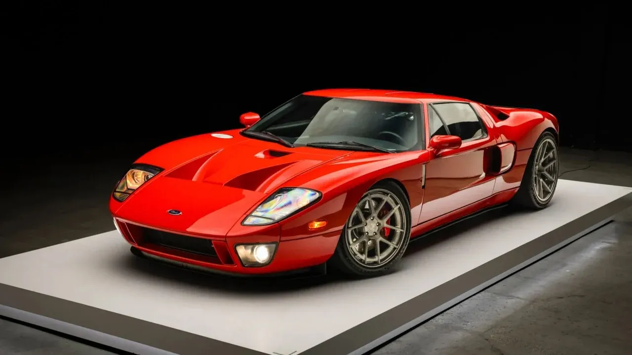 El Ford GT de Paul Walker sale a subasta casi a estrenar