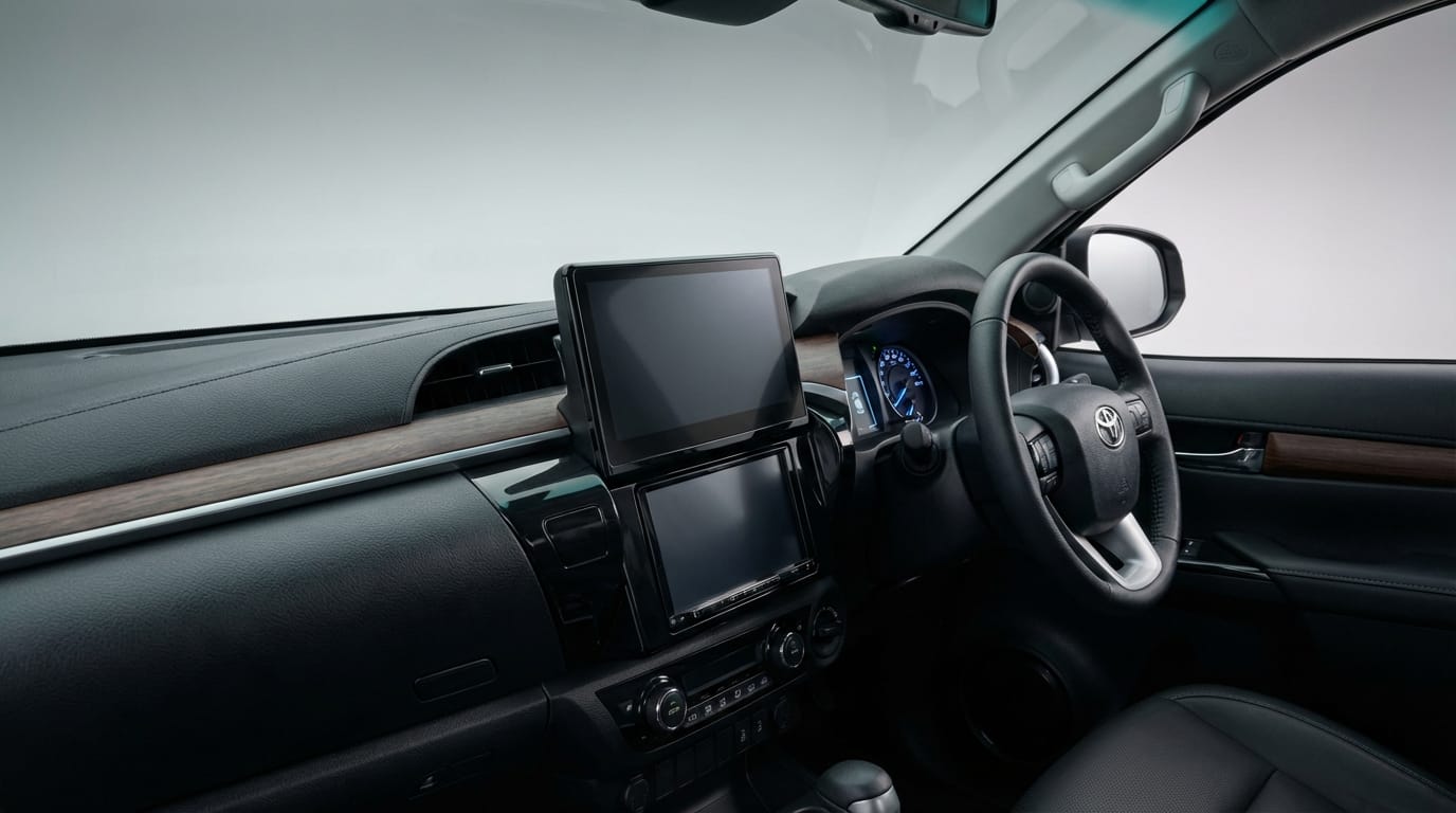 Toyota Hilux 2025 - Interior moderno y panel de instrumentos