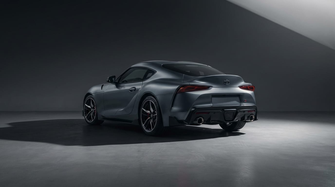 Toyota GR MR2 2027 - Vista trasera con diseño deportivo y difusor agresivo