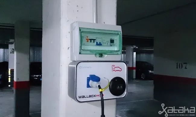 instalar un punto de recarga en garaje comunitario
