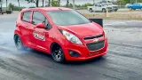 Vehículo Chevy Spark Color Rojo