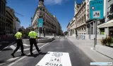 Imagen representando el espacioso interior del Volkswagen Passat eHybrid 2025.
