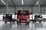 Imagen del interior de la cabina del VW Delivery, mostrando el volante, los asientos y otros detalles ergonómicos.