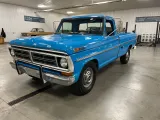 Ford F-250 Camper Special 1972