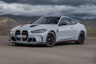 BMW M4 CSL 2023 Azul Claro