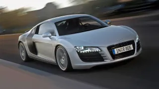 Audi R8 de Primera Generación Plateado