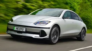 Hyundai Ioniq 6 Plateado