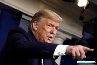 Trump Anuncia Arancel del 25% para Automóviles