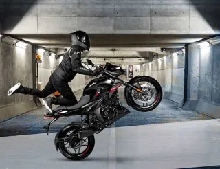 Bajaj en el Vive Latino 2025