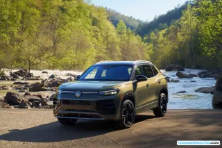 Volkswagen Tiguan SEL R-Line Turbo 2026