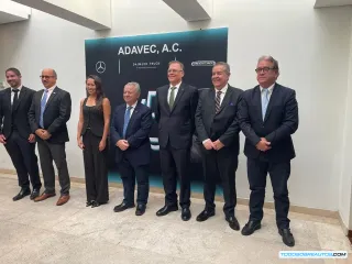 Daimler Truck México y ADAVEC