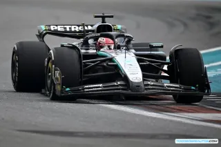 Mercedes F1 sufre con neumáticos en 2025