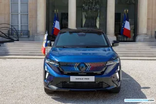 Renault Rafale Presidencial Azul 