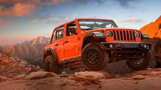 Jeep Wrangler Rubicon JOOSE 2025 Vehículo De Color Naranja En Zona Montañosa