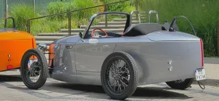 Vehículo Rodster Kit Car Gris Pequeño Y Compacto